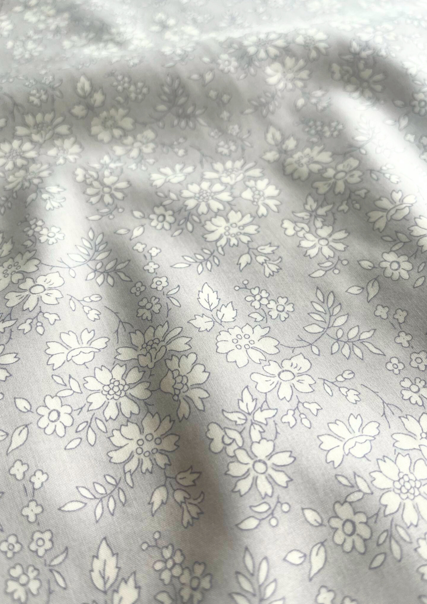 Frida bukser(valgfrit Liberty Tana Lawn print)