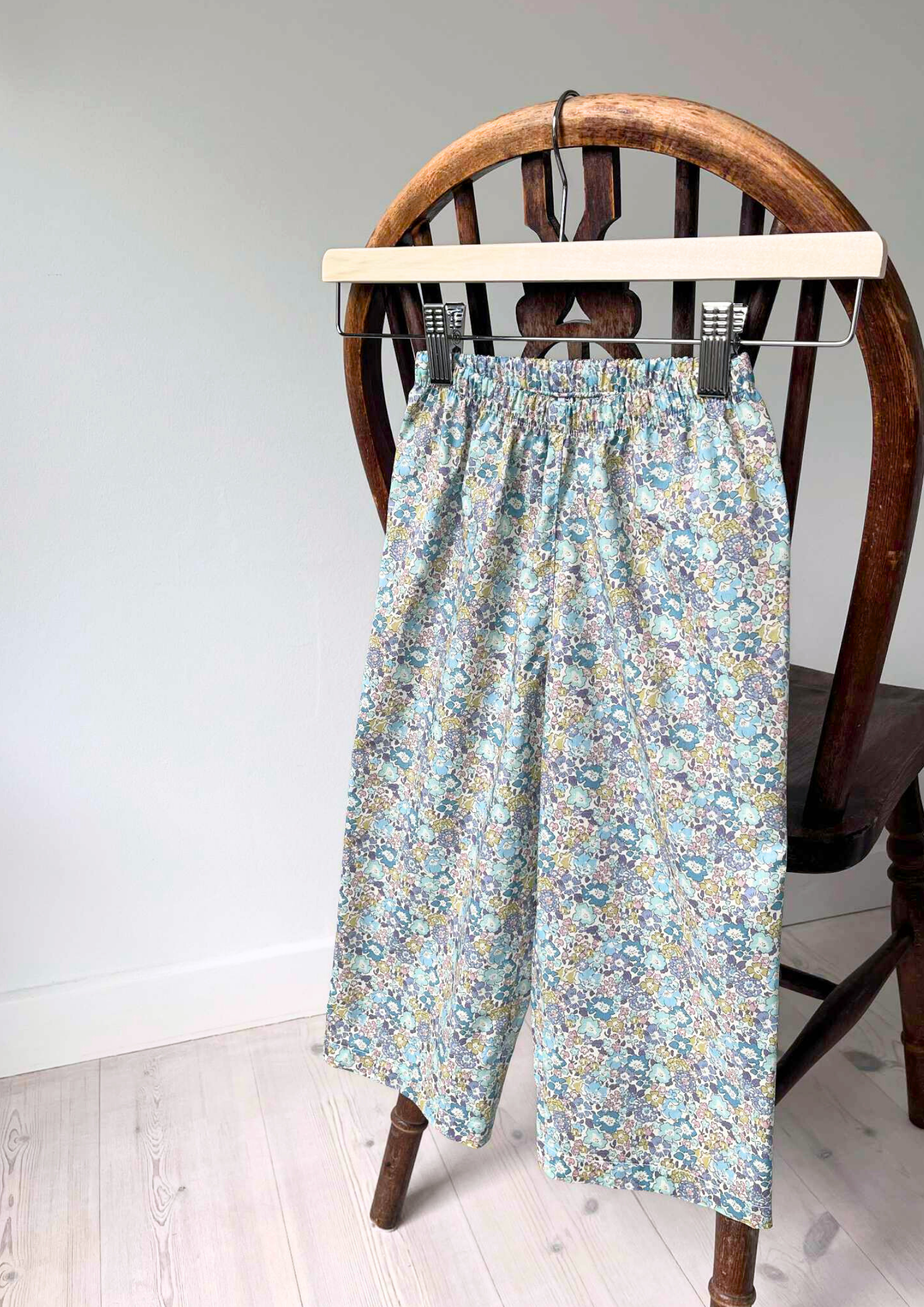 Andy bukser(valgfrit Liberty Tana Lawn print)