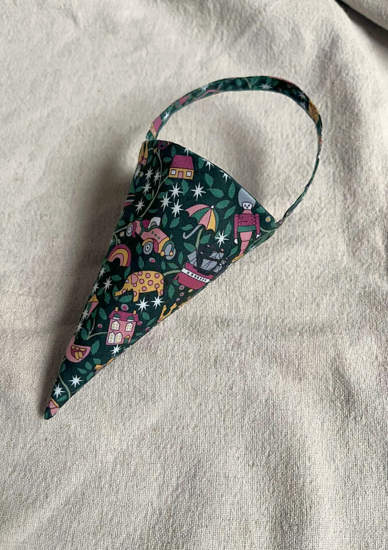 Kræmmerhus - Magical Forest grøn